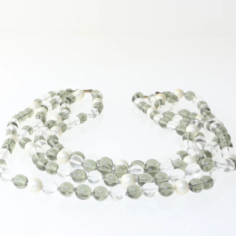 Perlekæde i flere rækker (str. 43 cm)