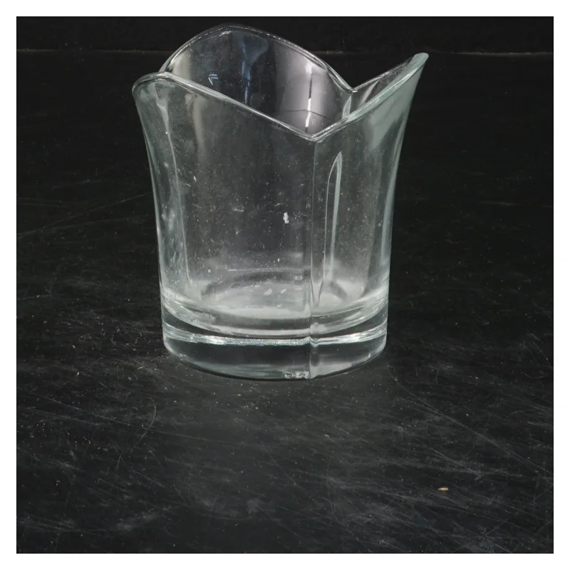 Transparent glas vase (str. 8,5x6 cm)