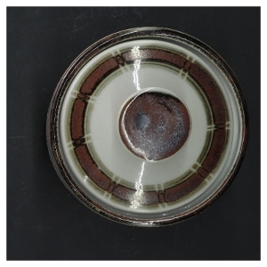 Porcelænsskål med låg fra Desiree (str. Ø 9,5 cm)