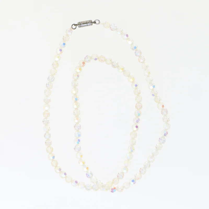 Glasperlekæde (str. 60 cm)