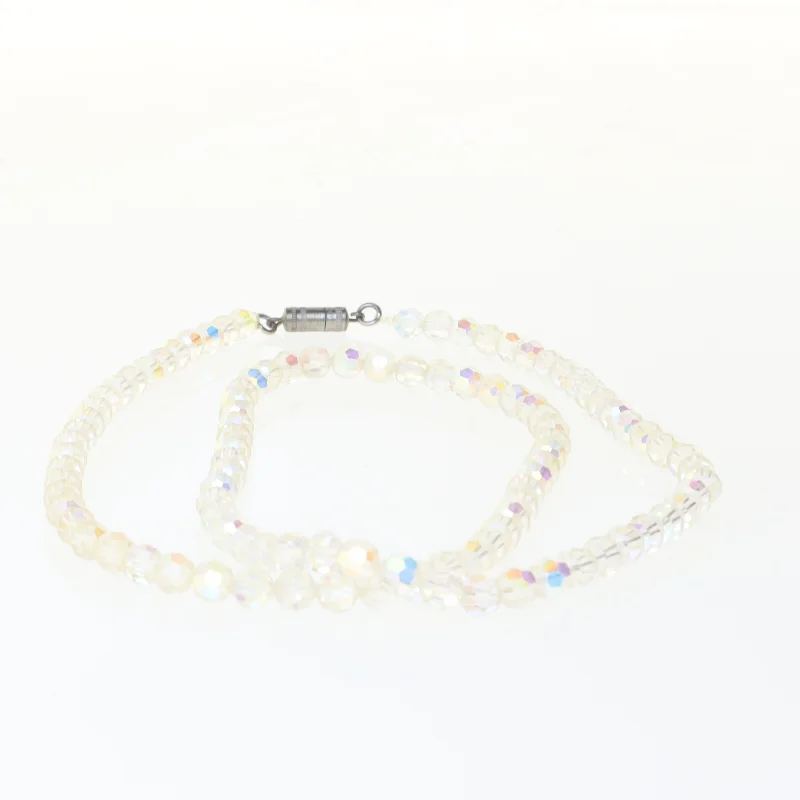 Glasperlekæde (str. 60 cm)