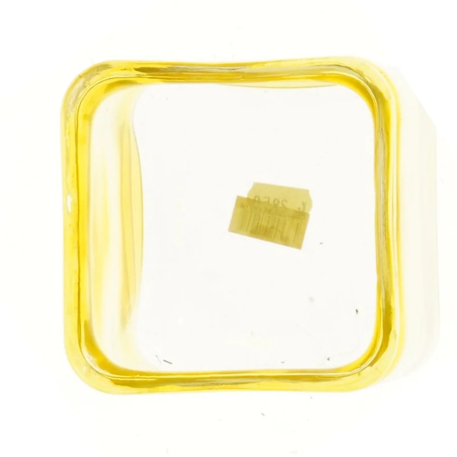 Gul glasvase (str. 12x12x12 cm)