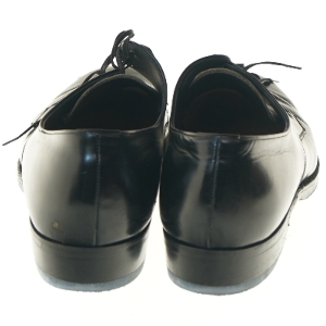 Sort klassiske sko i læder fra Hertz (str. 45 )