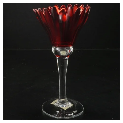 Rød glasvase på fod fra Krifon (str. 11x20 cm)