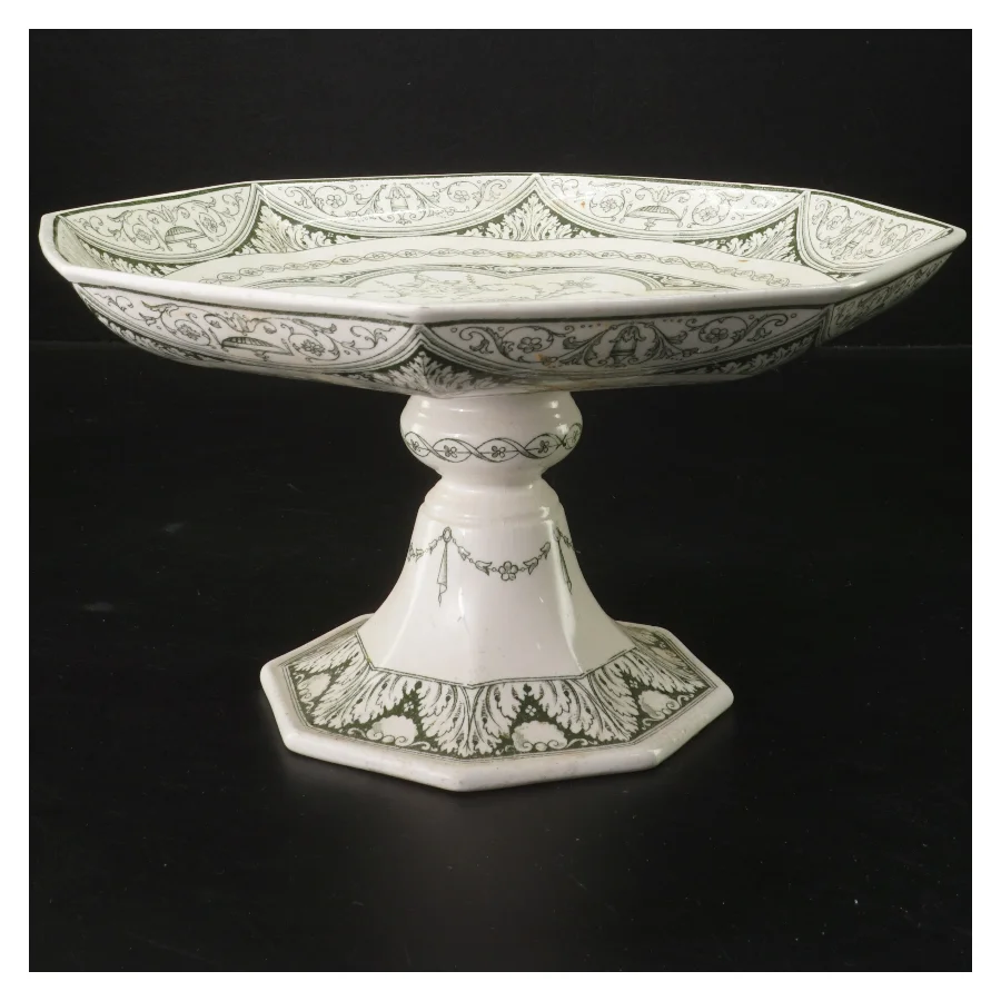 Dekoreret keramisk kagefad (str. 23,5x14 cm)