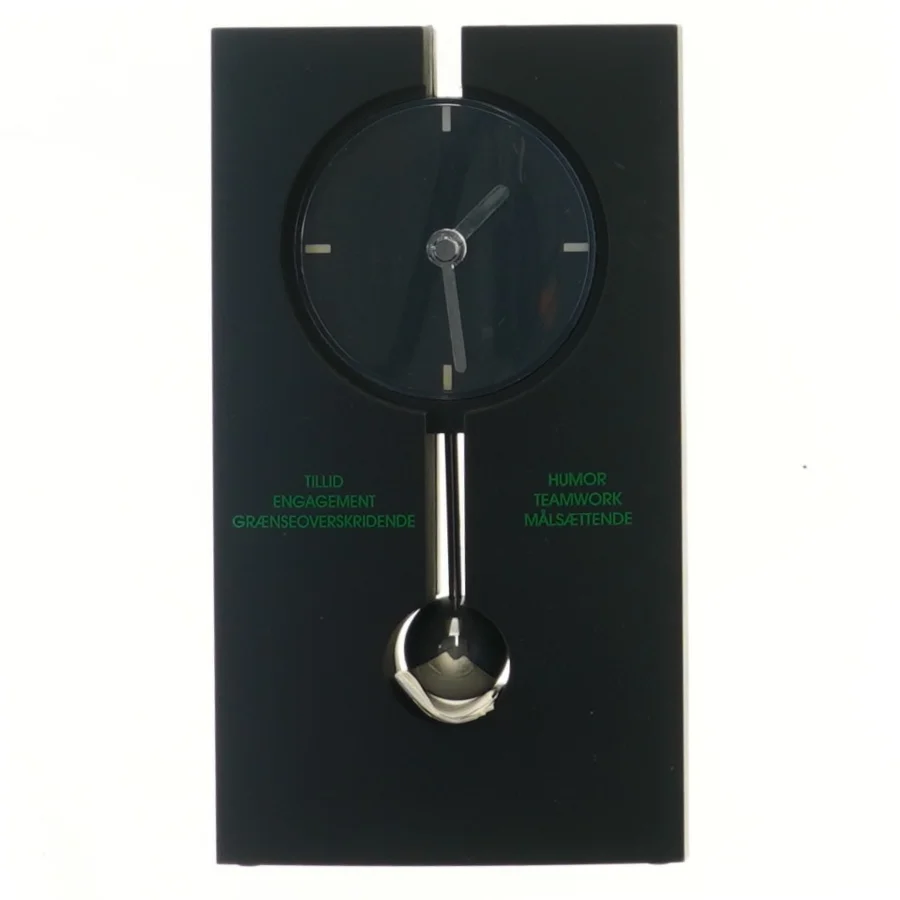 Kvarts pendulur ur (str. 18,5x10 cm)