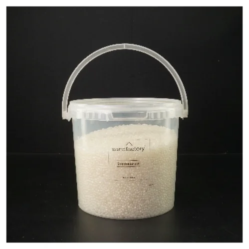 Spand med glaspartikler fra Sandfactory (str. 2,5L, 2,5-4 mm)