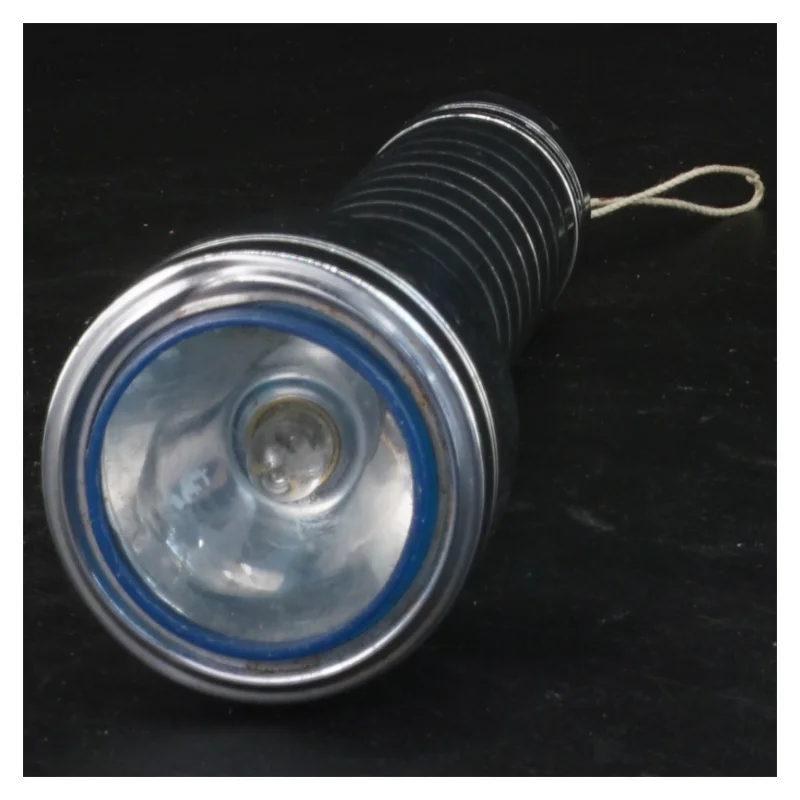 Lommelygte (str. 18x6 cm)