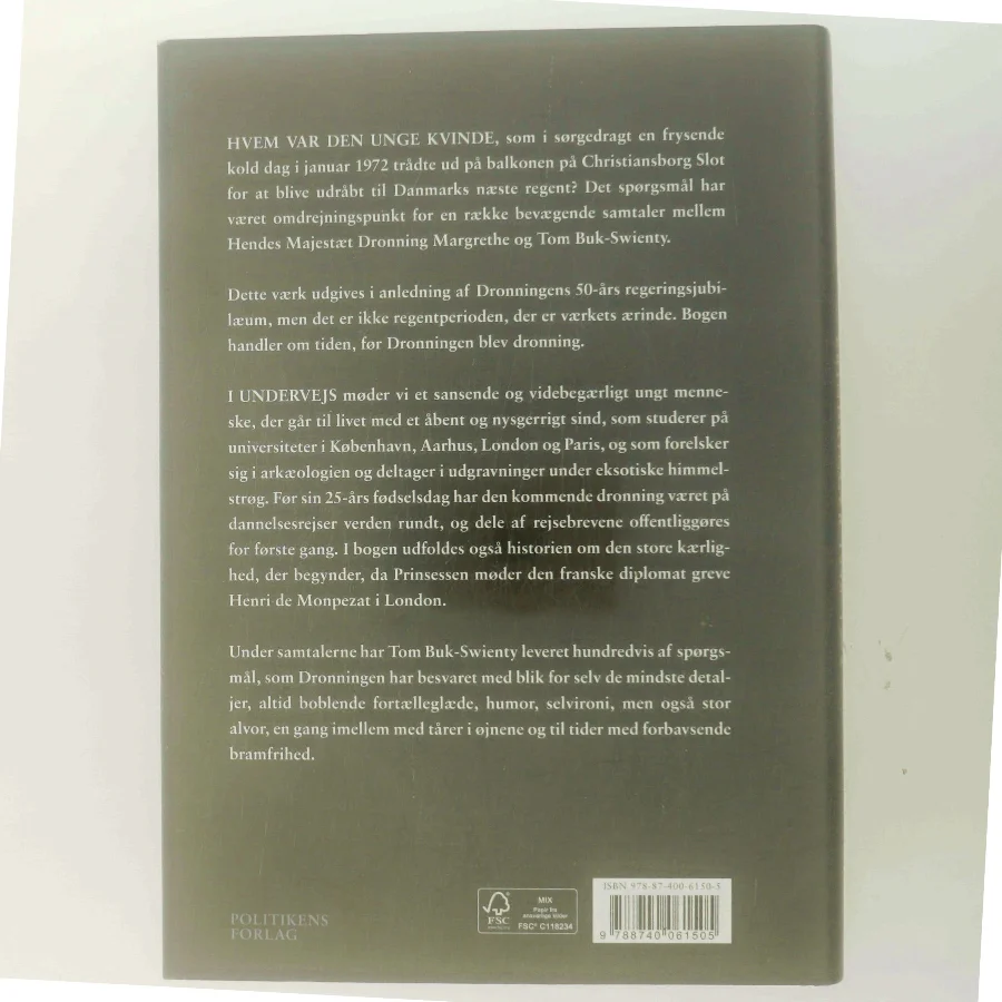 Undervejs : erindringer 1940-1972 af Margrethe II (Bog)