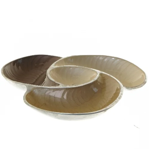 Gylden serveringsskål fra Home Centre (str. Ø 25 cm)