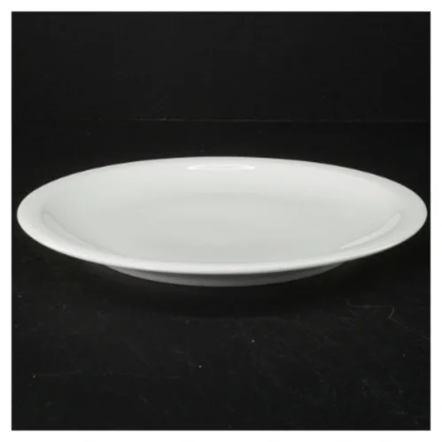 8 middagstallerkener, hvidt porcelæn (str. 23,5 cm)