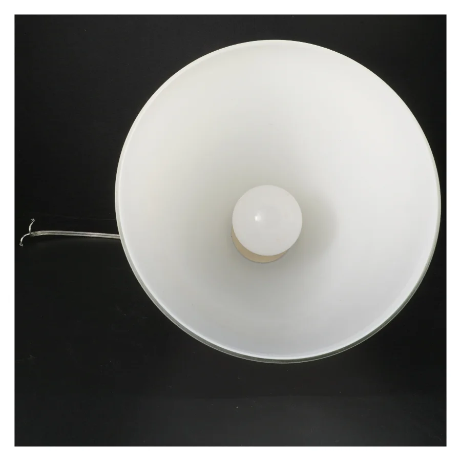 Hvid pendel lampe (str. H 38 cm, ø. 21,5 cm)