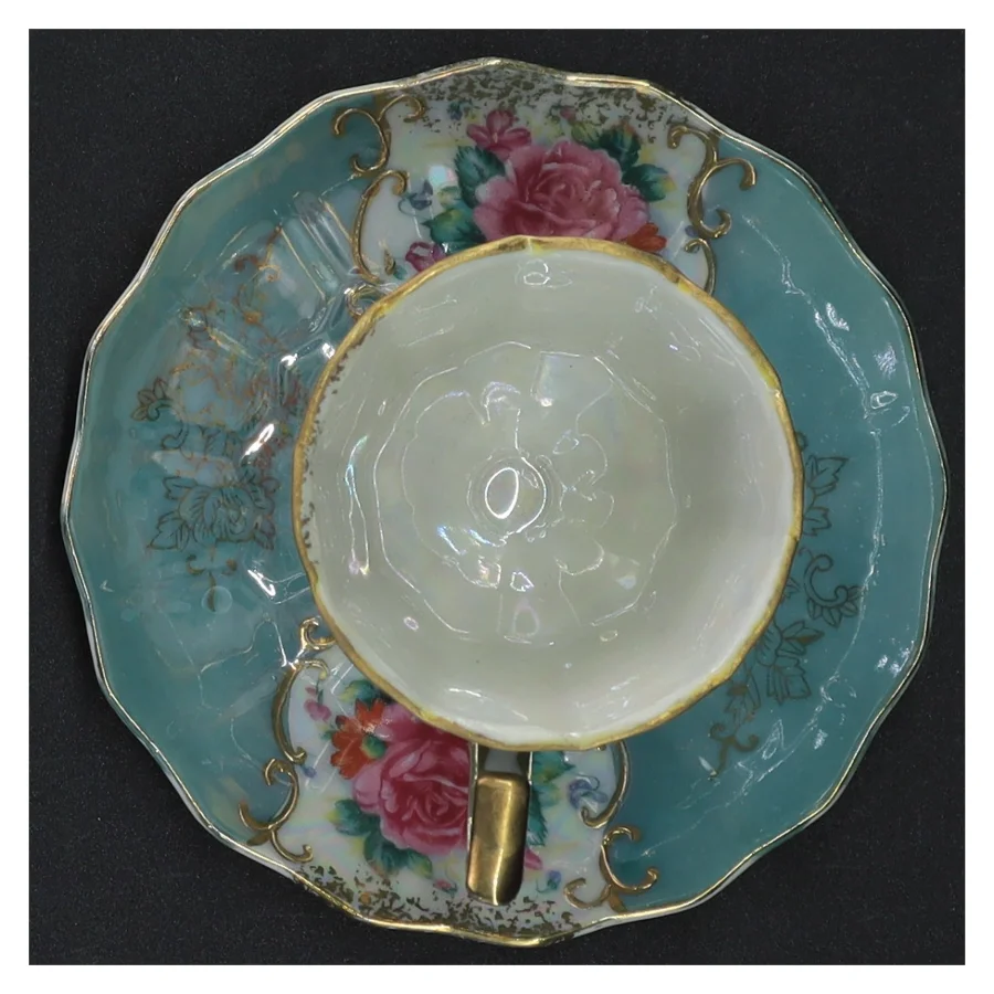 Mokkakop med underkop (str. Diameter, 12 cm kop 7 x 6,5 cm)