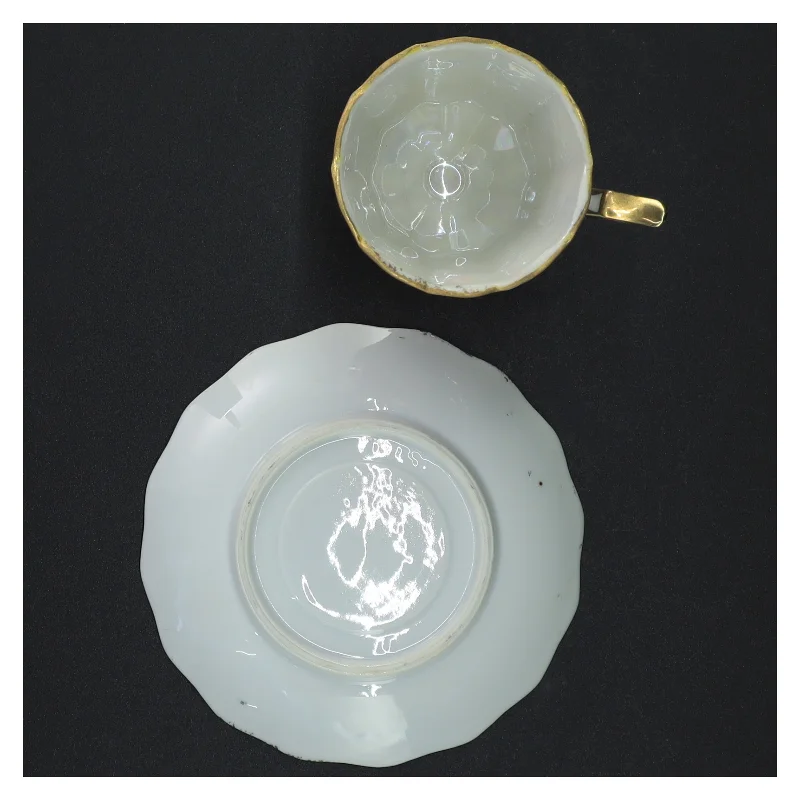 Mokkakop med underkop (str. Diameter, 12 cm kop 7 x 6,5 cm)