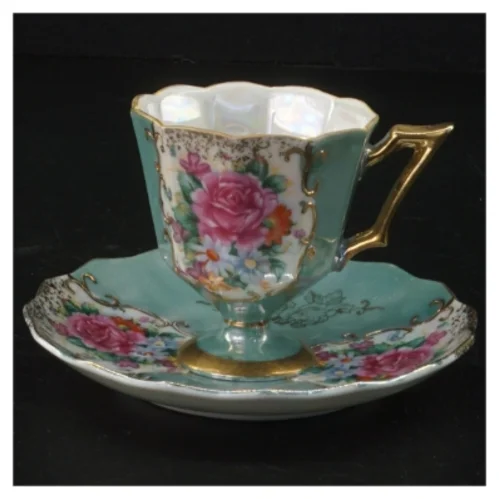 Mokkakop med underkop (str. Diameter, 12 cm kop 7 x 6,5 cm)