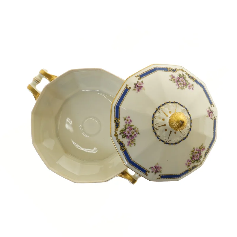 Dekorativ porcelænsskål med låg, fra Schlaggenwald (str. Ø 23x17 cm)