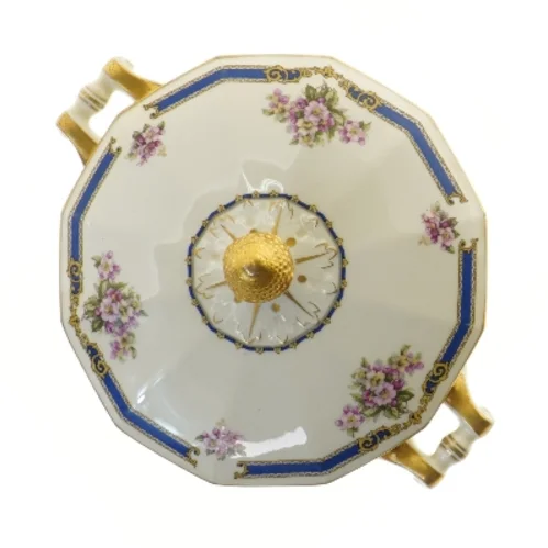 Dekorativ porcelænsskål med låg, fra Schlaggenwald (str. Ø 23x17 cm)