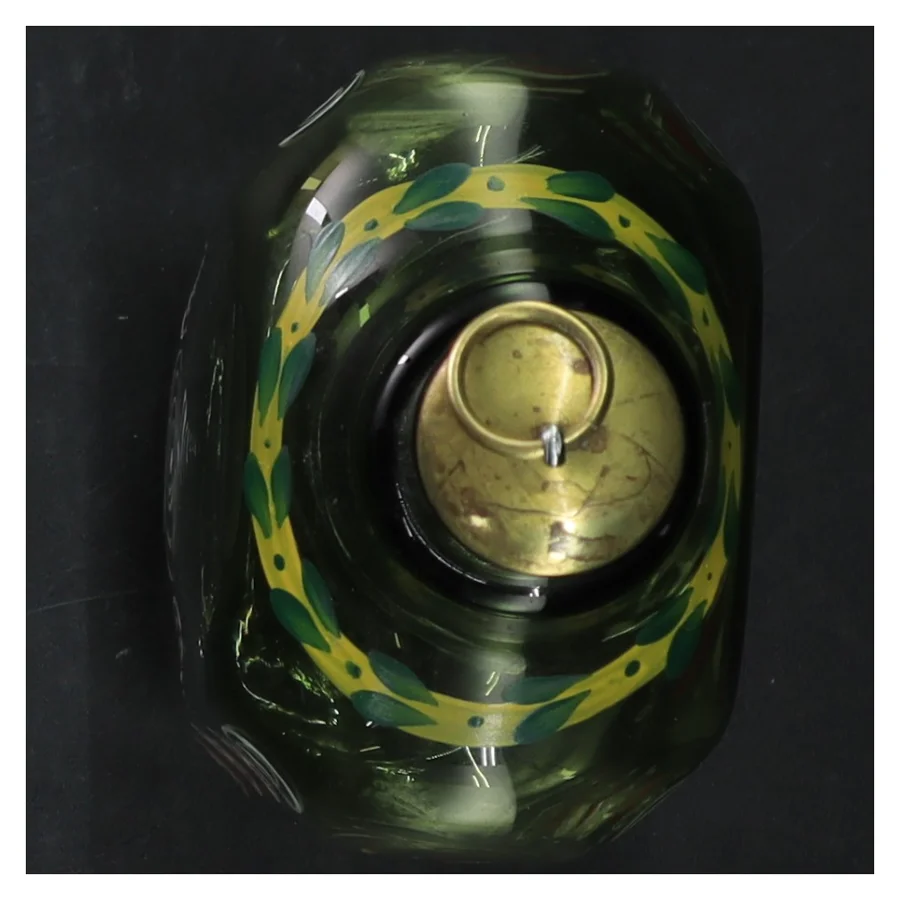 Dekoreret grøn glasflaske fra Jægerspris Slot (str. 19 cm)