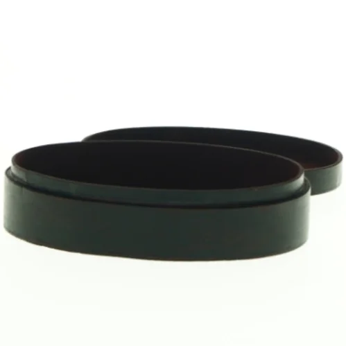 Oval trææske med blomstermotiv (str. 18 x 10 cm)