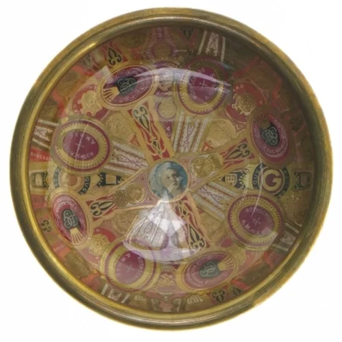 Antik skål med cigarmærker og messingkant (str. Ø 11,5 cm)