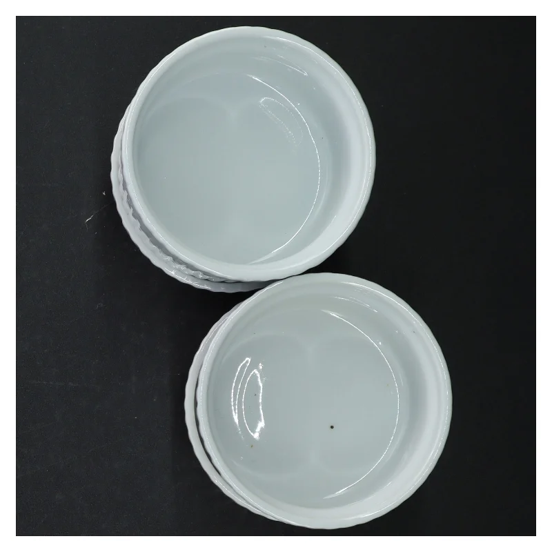 4 hvide ovnfaste porcelænsskåle (str. 9,5 cm)