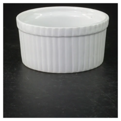 4 hvide ovnfaste porcelænsskåle (str. 9,5 cm)