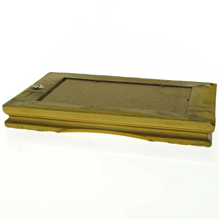 Spejl i forgyldt ramme (str. 27 x 22 cm)