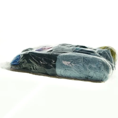 Rester af strømpegarn i mange nuancer (285 gram) 