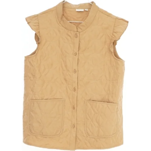 Polstret vest fra Name It (str. 146)