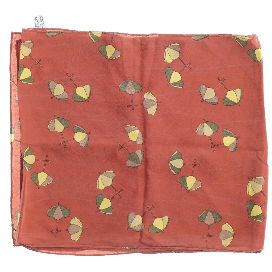 Rød silketørklæde med bladeprint Charlotte Sparre fra Charlotte Sparre (str. 157 x 34 cm)