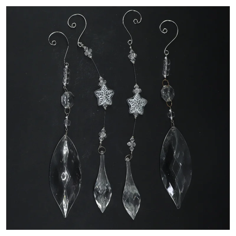 Glas ophæng med perler (str. 24 cm)