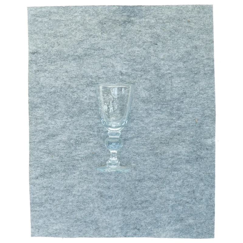 Glas med H. C. Andersen motiv (str. 18 cm )