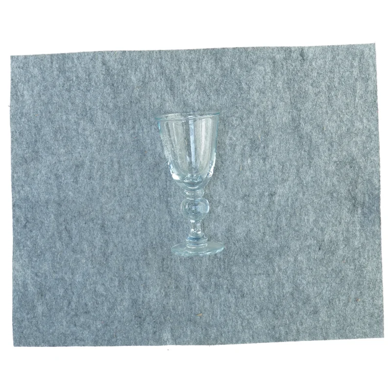 Glas med H. C. Andersen motiv (str. 18 cm )