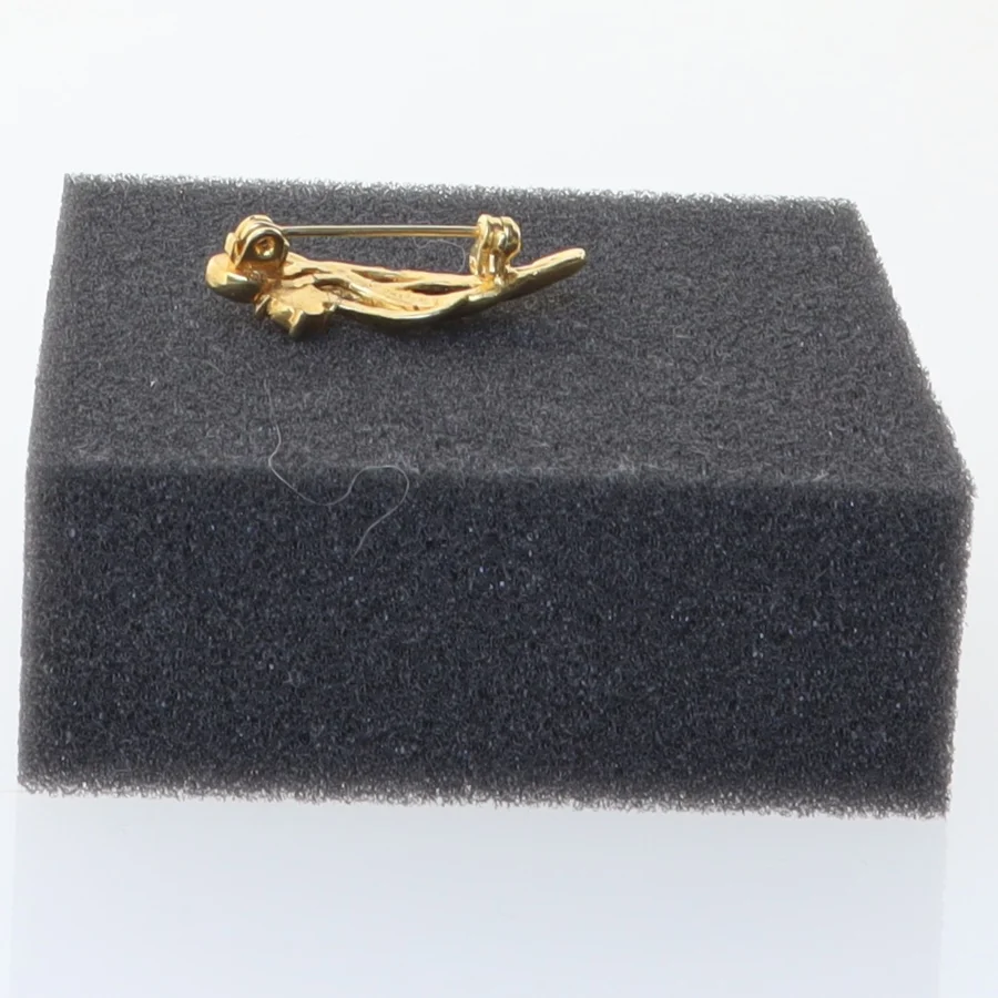 Guldtonet broche (str. 3,5 cm)