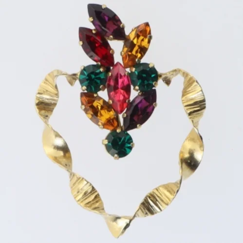 Vintage broche med farvede sten (str. 7 x 5 cm)