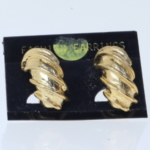Guldfarvede øre klips med spiraldesign fra Fashion (str. 2 cm)