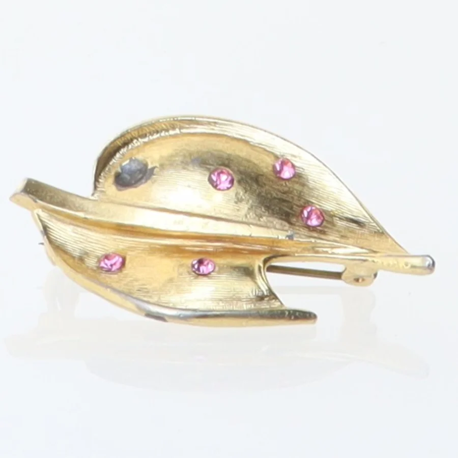 Delfinbroche med lyserøde sten (str. 4,5 x 3 cm)