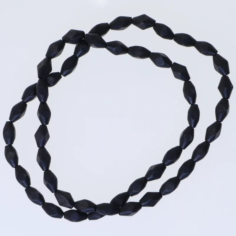 Sort halskæde, træ, Vintage (str. 74 cm)