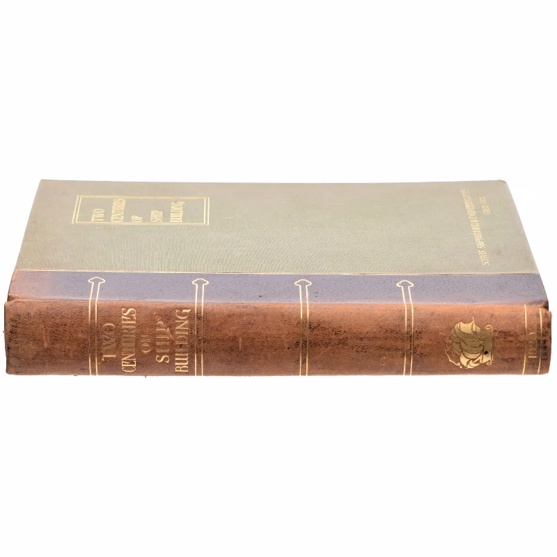 Two Centuries of Shipbuilding by the Scotts at Greenock (bog)