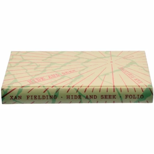 Hide and Seek by Xan Fielding (bog)