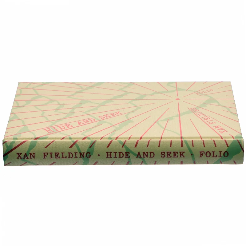 Hide and Seek by Xan Fielding (bog)