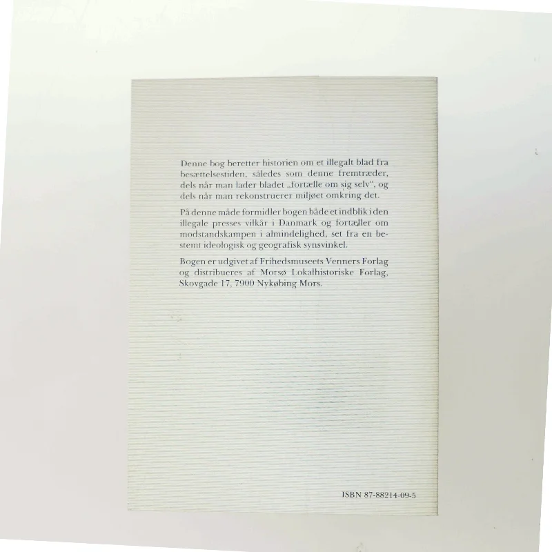 Klokken er fem minutter før tolv af Bent Søndergaard (Bog)