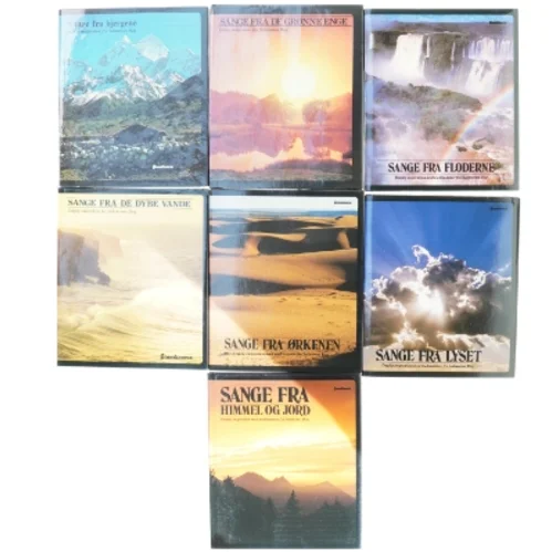 The Complete Illustrated Psalms. 7 bøger med sange fra salmernes bog af Jørgen Vium Olesen (bog) (str. 22 x 10 x 27 cm)