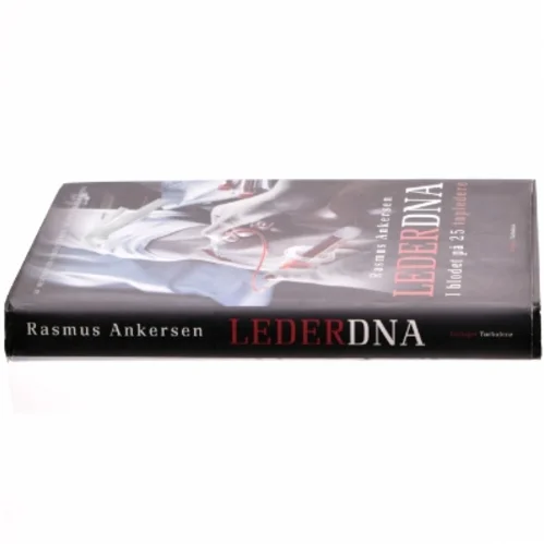 Leder DNA af Rasmus Ankersen (Bog)