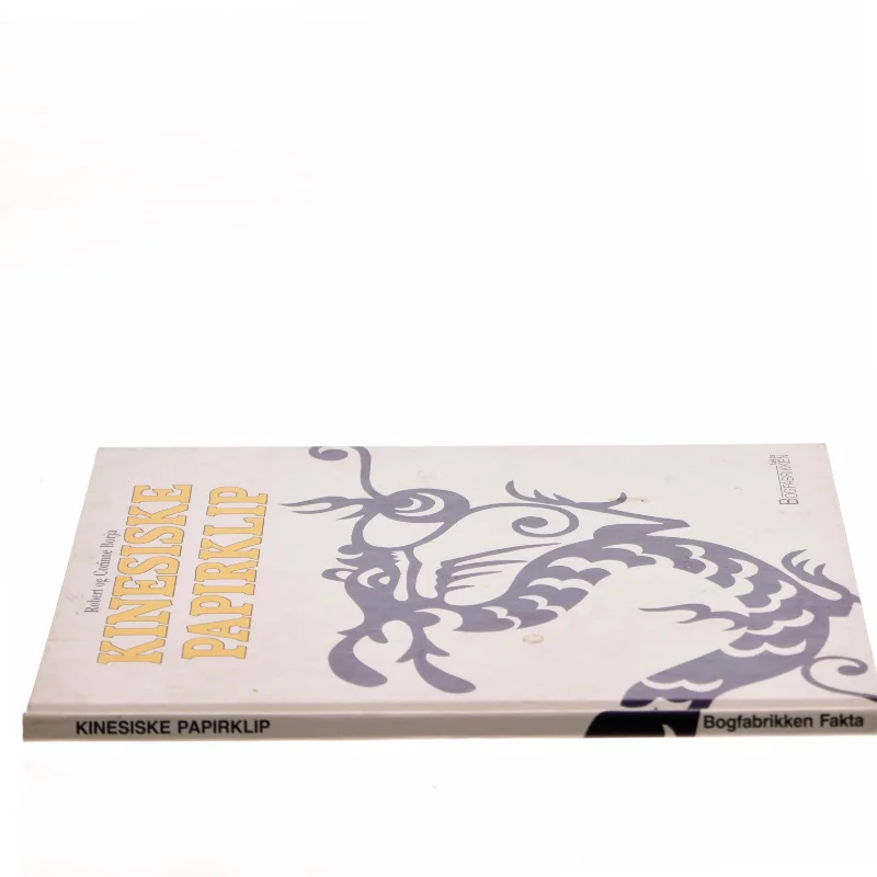 Kinesiske Papirklip af Robert Borja (Bog)