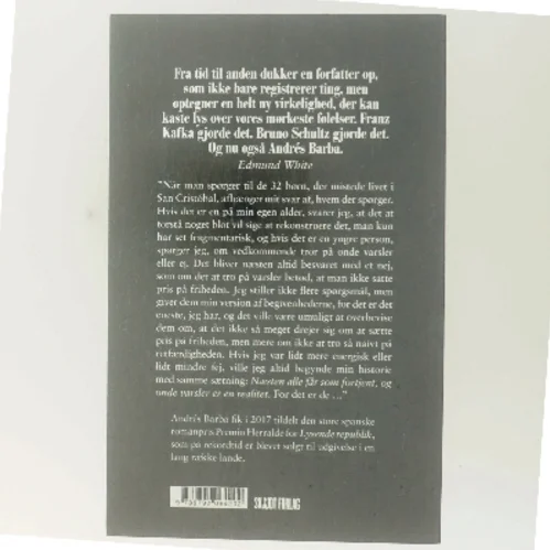 Lysende republik af Andrés Barba (f. 1975) (Bog)