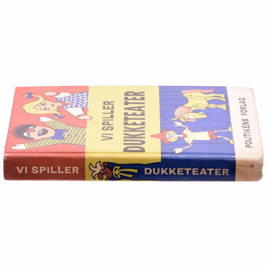 Vi spiller dukketeater af Knud Sandvej (bog)