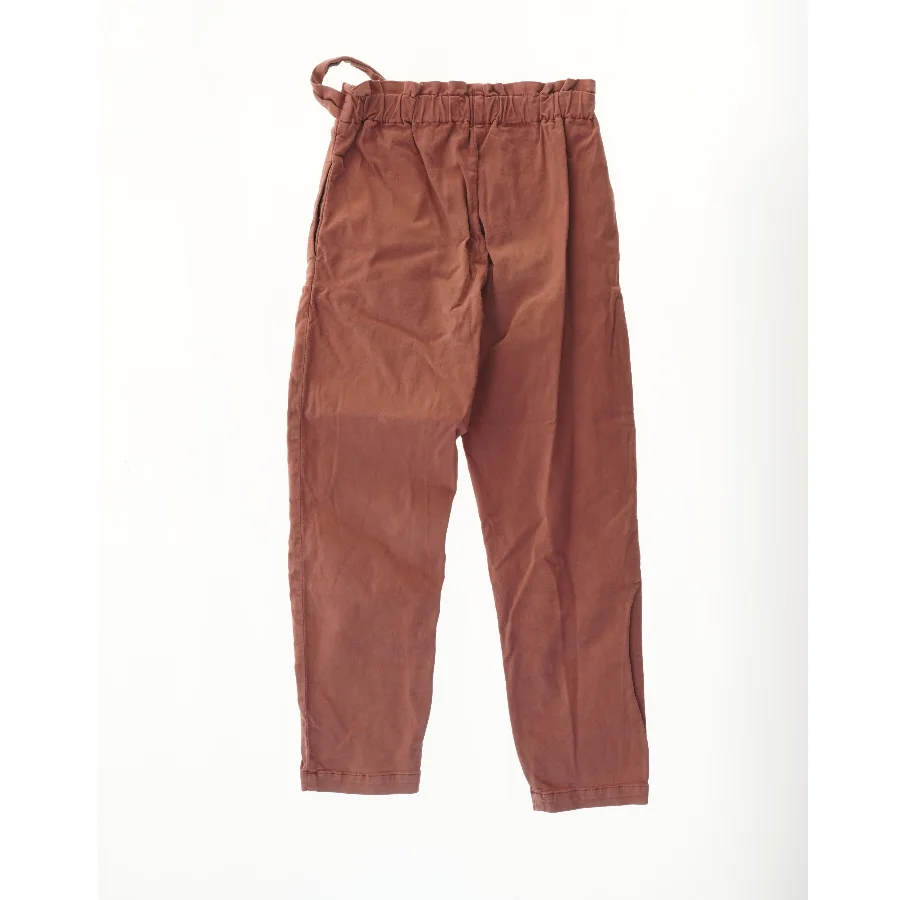 Brune bukser med bindebælte fra Zara (str. 164)