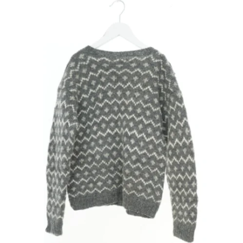 Strikbluse (str. 146)