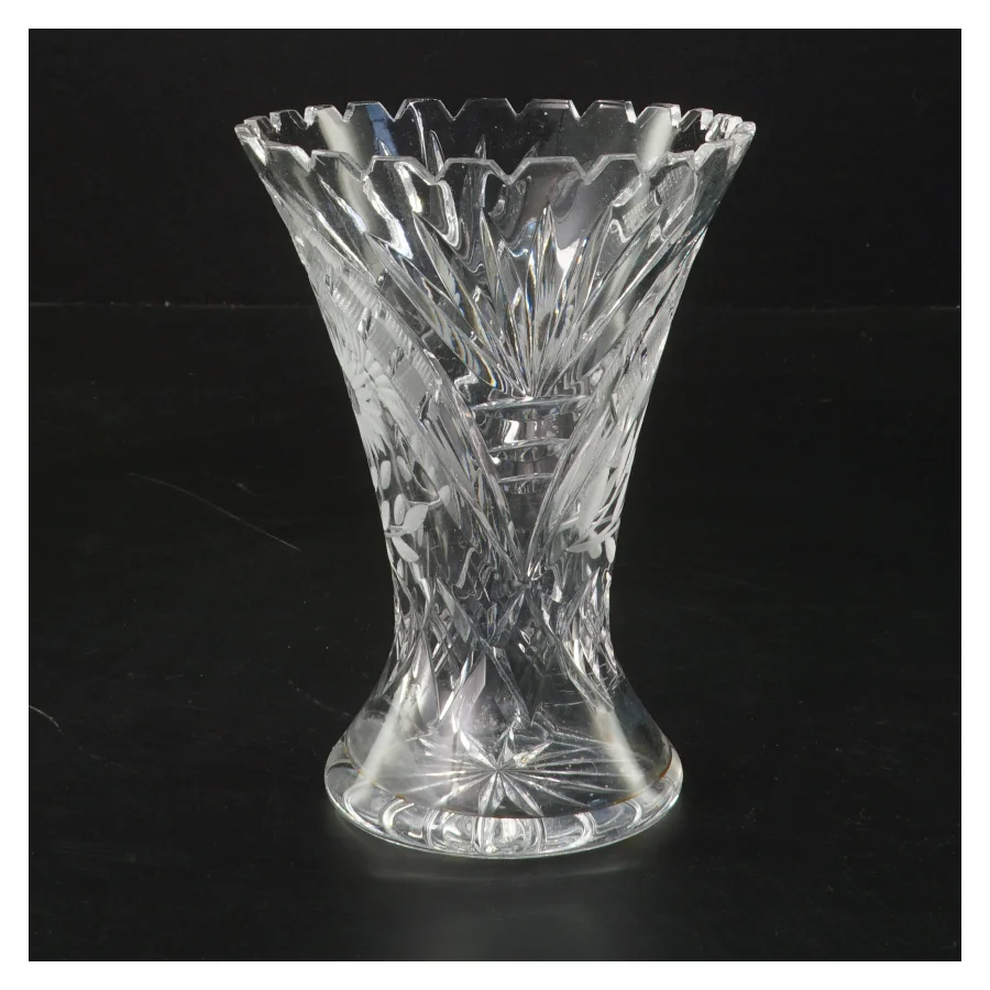 Krystalvase (str. Ø 10,5 cm længde 14 cm)